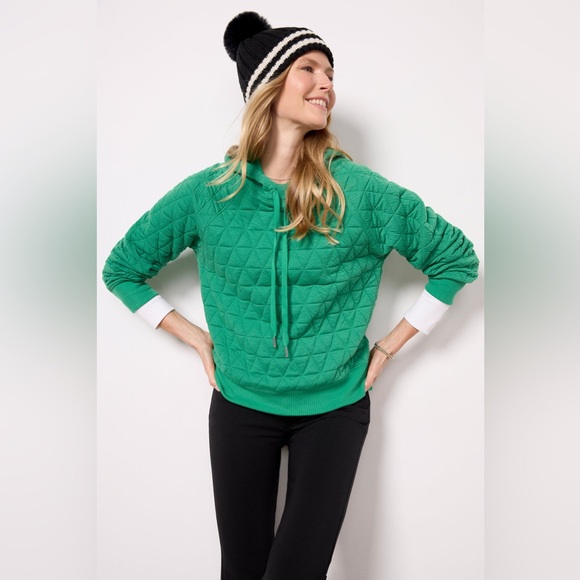 Evereve Lindsay Green Quilted Hoodie - Picture 2 of 11